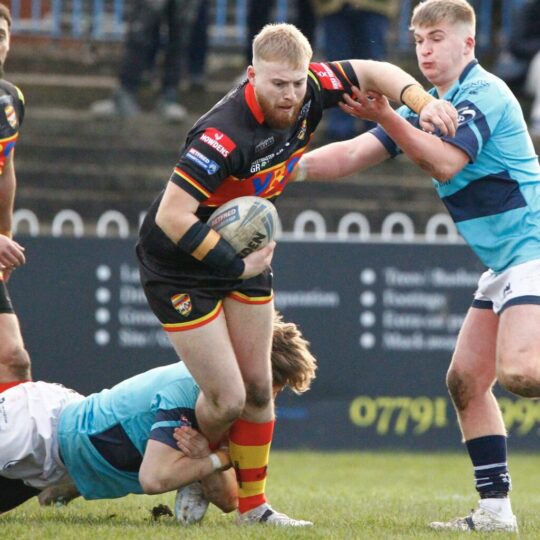 WALKER RE-SIGNS FOR 2025