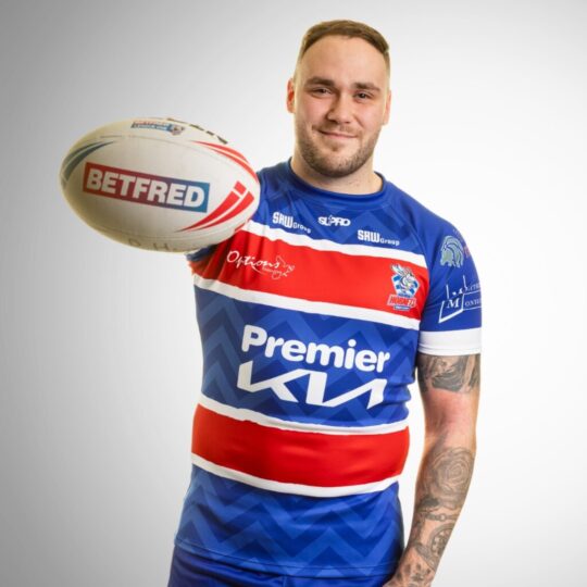 BRIERLEY SIGNS FOR 2025