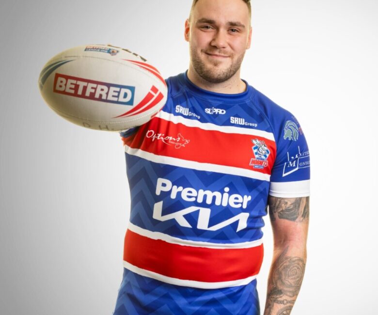 BRIERLEY SIGNS FOR 2025
