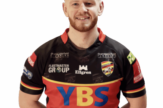 RUSSELL RE-SIGNS FOR 2025