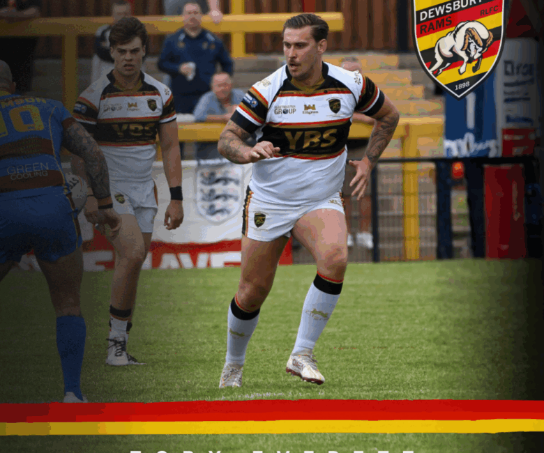 Toby Everett Re-signs For 2026