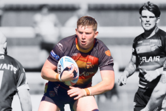 Jacob Bateman signs 2-year deal